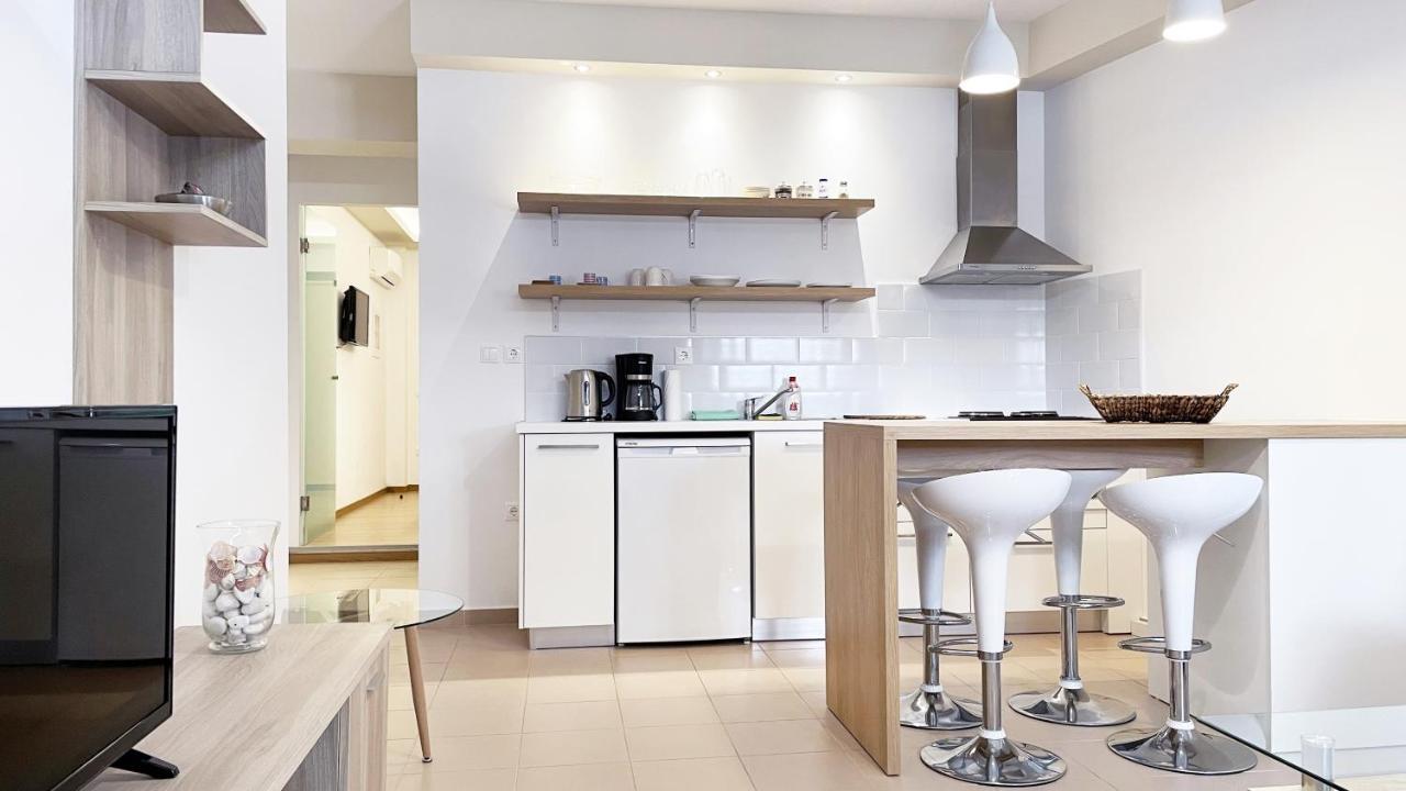 Apus Apartments Лефкада Экстерьер фото